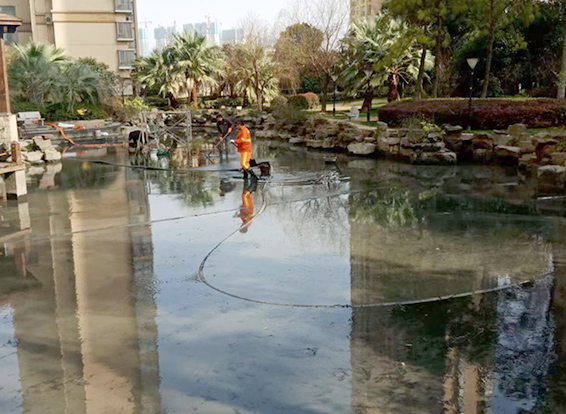 琅琊景观池淤泥清理